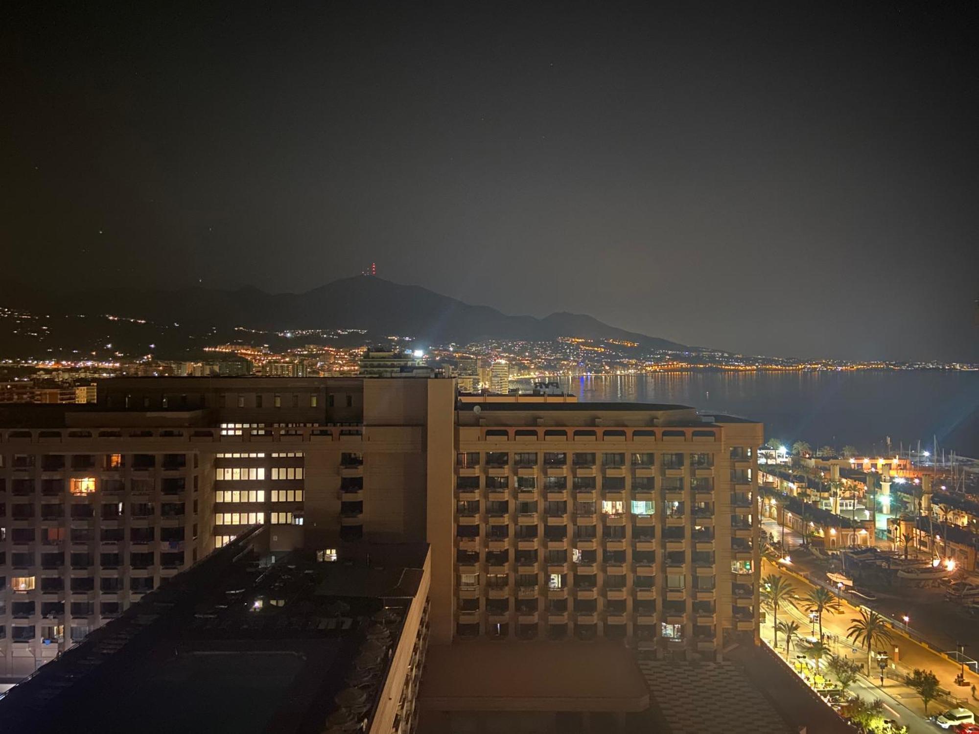 Mediterranean View Suite Costa Del Sol Fuengirola Bagian luar foto